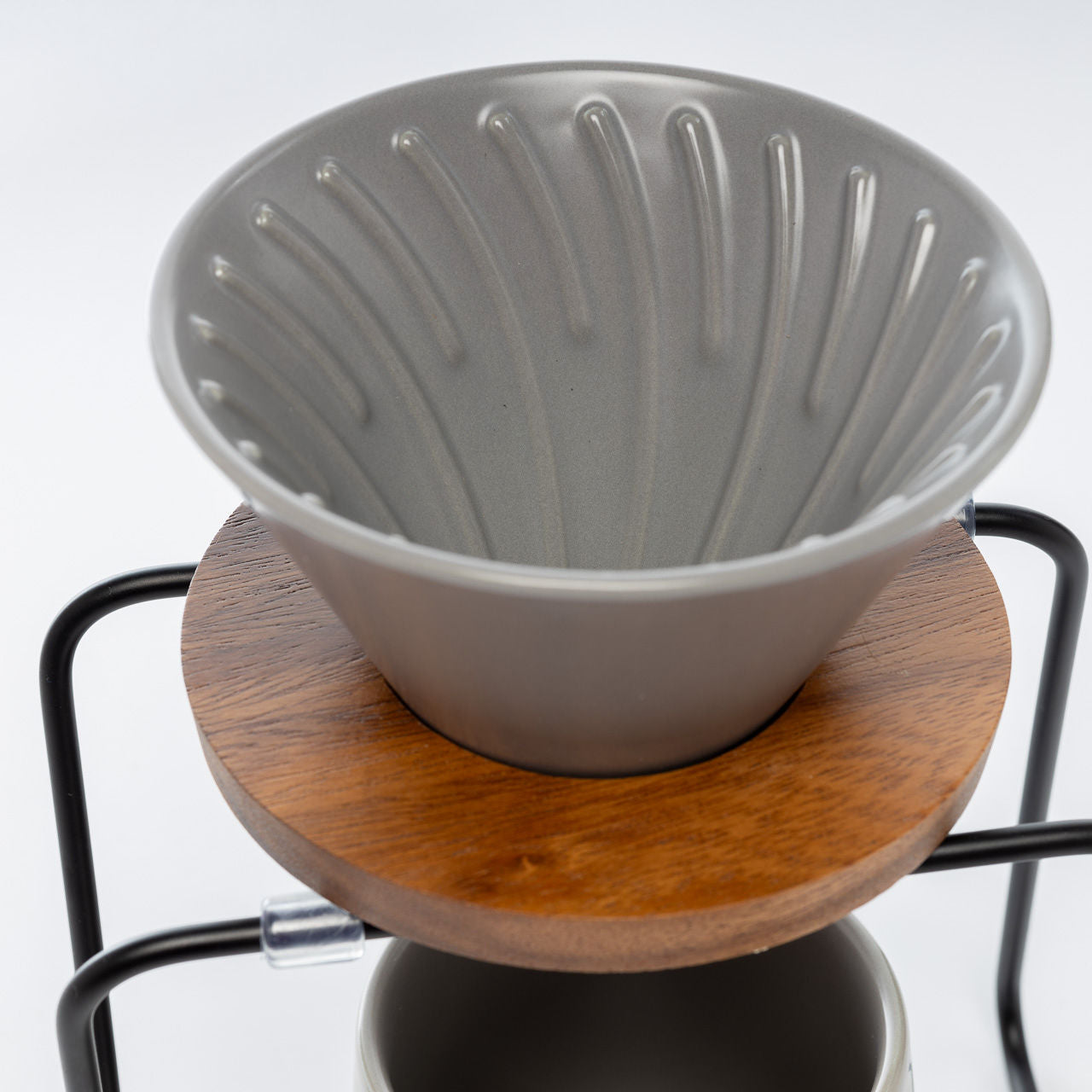 Set cafetera V60 taza gris madera DHPO - Blackdrop