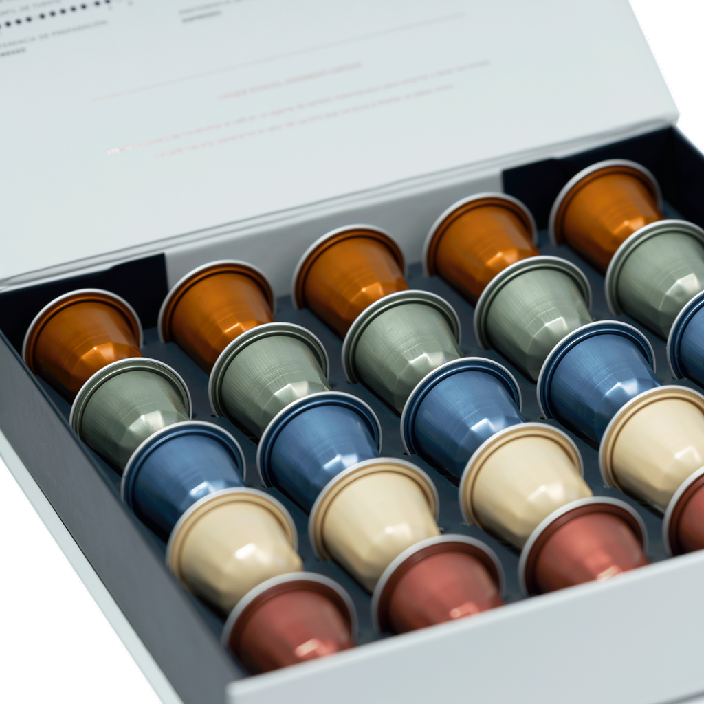 CAJA IMAN 25 CÁPSULAS DE CAFÉ EXPERIENCES - Blackdrop